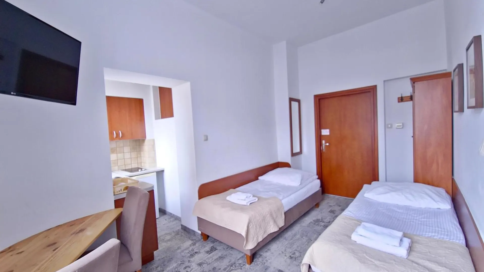*** Apart-hotel Apartamenty Velvet Poznań Polónia